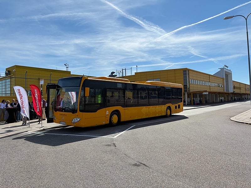 Exteriör bild av ingången till Malmö Airport