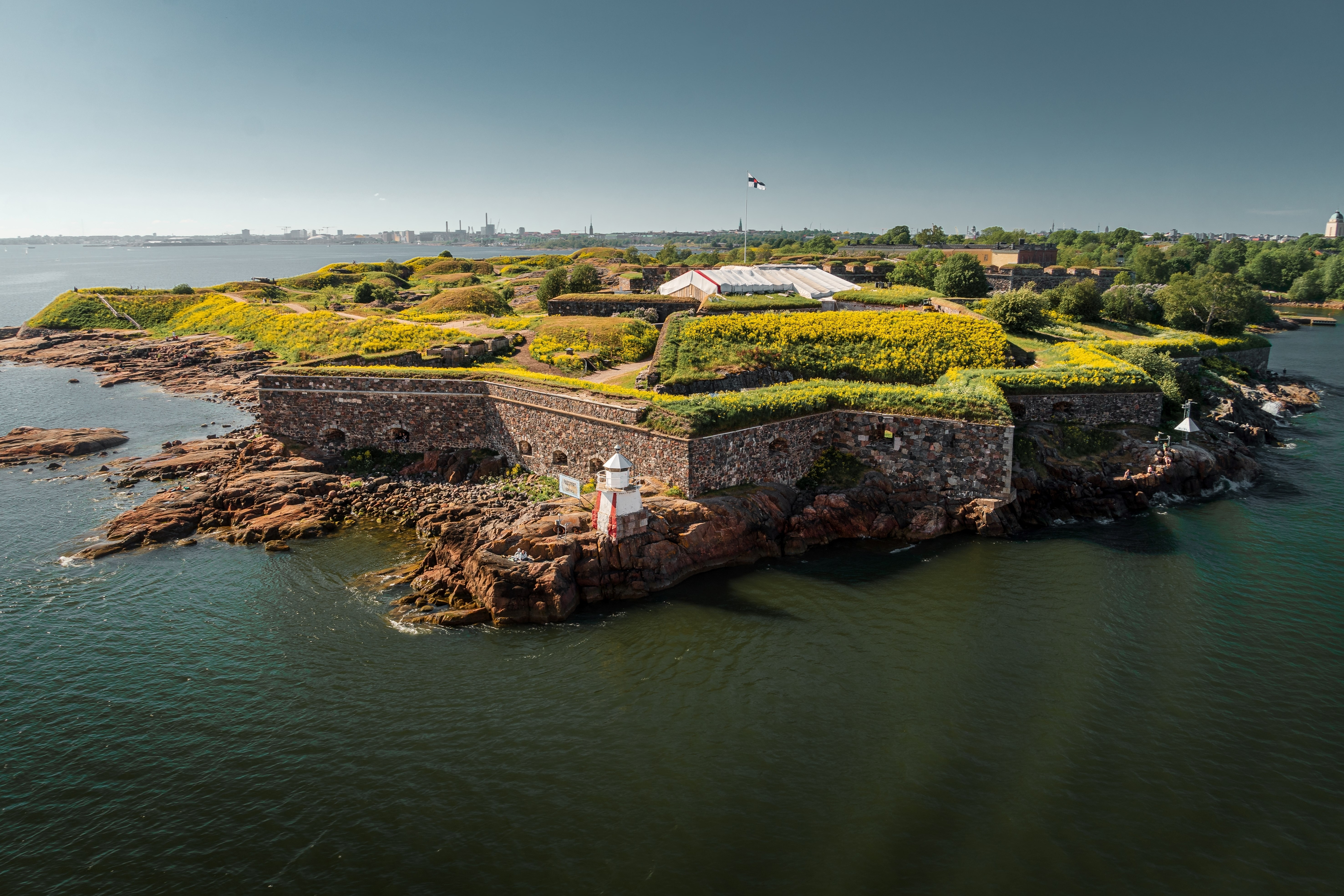 Suomenlinna or Sveaborg, the sea fortress in Helsinki, Finland. An inhabited sea fortress composed of eight islands