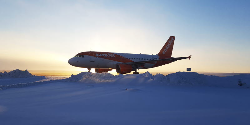 easyjet airplane at Åre Östersund Airport easyjet airplane at Åre Östersund Airport