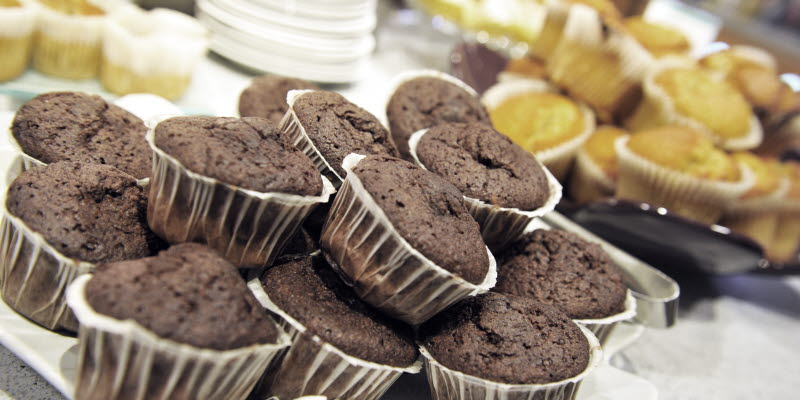 Chocolat muffin on a tray Chocolat muffin on a tray